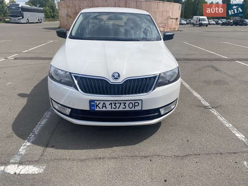 Хэтчбек Skoda Spaceback 2017 в Киеве