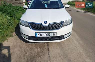 Хэтчбек Skoda Spaceback 2015 в 
