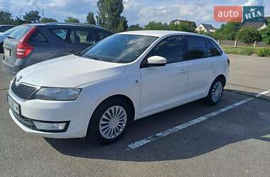 Хэтчбек Skoda Spaceback 2015 в Киеве