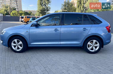 Хэтчбек Skoda Spaceback 2014 в 