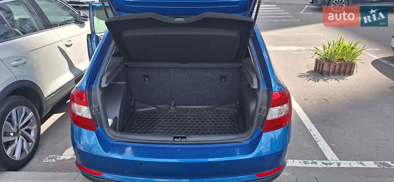 Хэтчбек Skoda Spaceback 2014 в Киеве