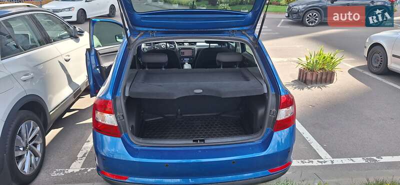 Хэтчбек Skoda Spaceback 2014 в Киеве