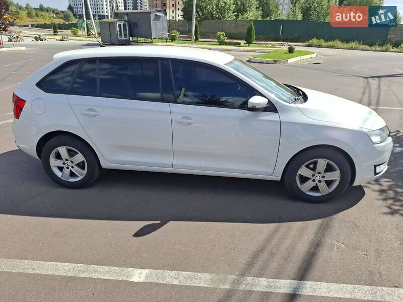 Хетчбек Skoda Spaceback 2017 в Києві