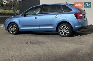 Хэтчбек Skoda Spaceback 2015 в 