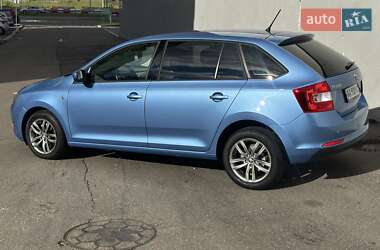 Хэтчбек Skoda Spaceback 2015 в 