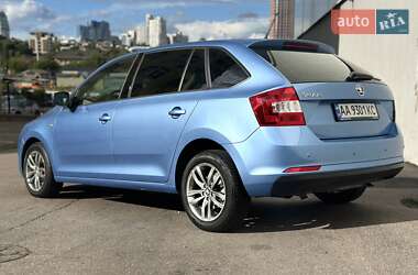 Хэтчбек Skoda Spaceback 2015 в 