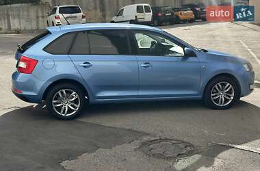 Хэтчбек Skoda Spaceback 2015 в 