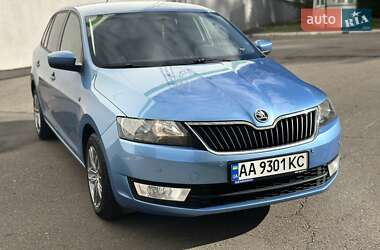 Хэтчбек Skoda Spaceback 2015 в 