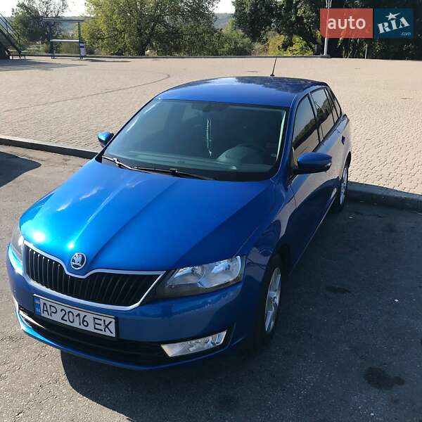 Хэтчбек Skoda Spaceback 2015 в Запорожье