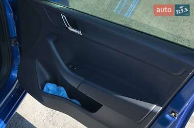 Хэтчбек Skoda Spaceback 2015 в 