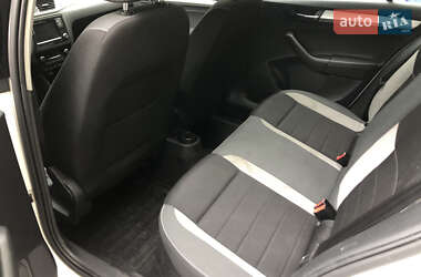 Хэтчбек Skoda Spaceback 2018 в 