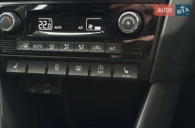Хэтчбек Skoda Spaceback 2017 в 