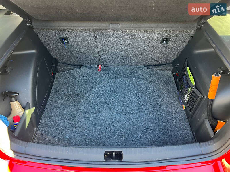 Хэтчбек Skoda Spaceback 2015 в Одессе