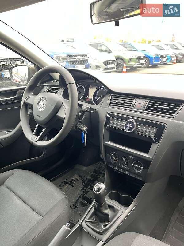 Хэтчбек Skoda Spaceback 2018 в Киеве фото 14 Хэтчбек Skoda Spaceback 2018 в Киеве