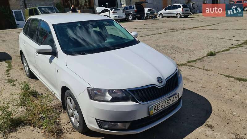 Хетчбек Skoda Spaceback 2014 в Кривому Розі фото 5 Хетчбек Skoda Spaceback 2014 в Кривому Розі