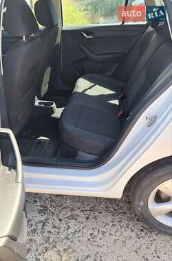 Хетчбек Skoda Spaceback 2014 в Кривому Розі фото 6 Хетчбек Skoda Spaceback 2014 в Кривому Розі