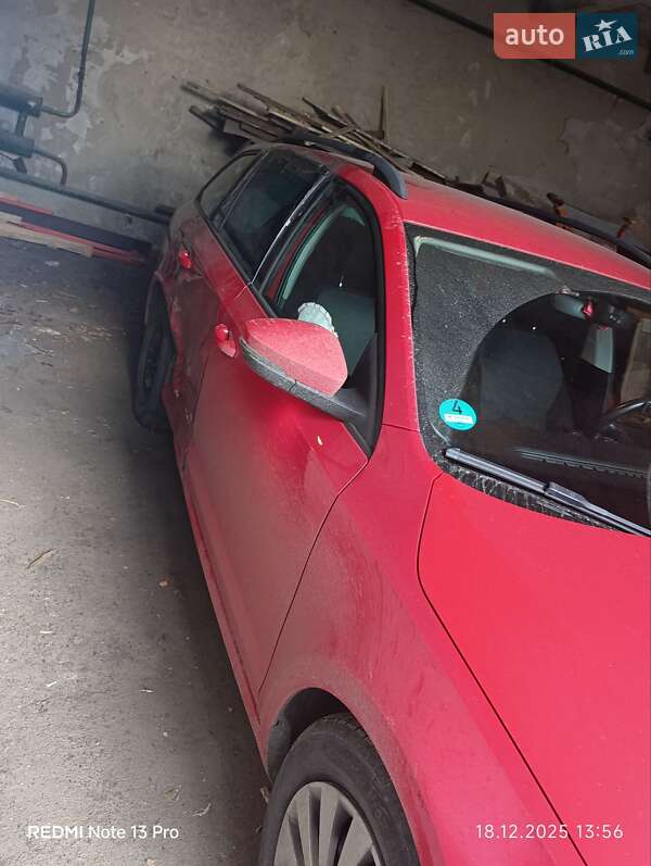 Хэтчбек Skoda Spaceback 2016 в Луцке