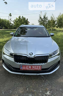 Универсал Skoda Superb Scout 2019 в Киеве