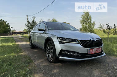 Универсал Skoda Superb Scout 2019 в Киеве