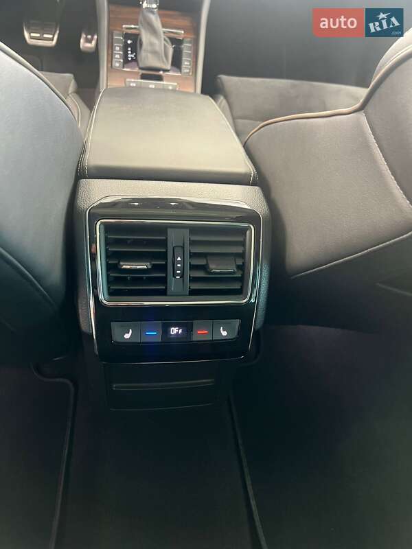 Универсал Skoda Superb Scout 2020 в Хусте