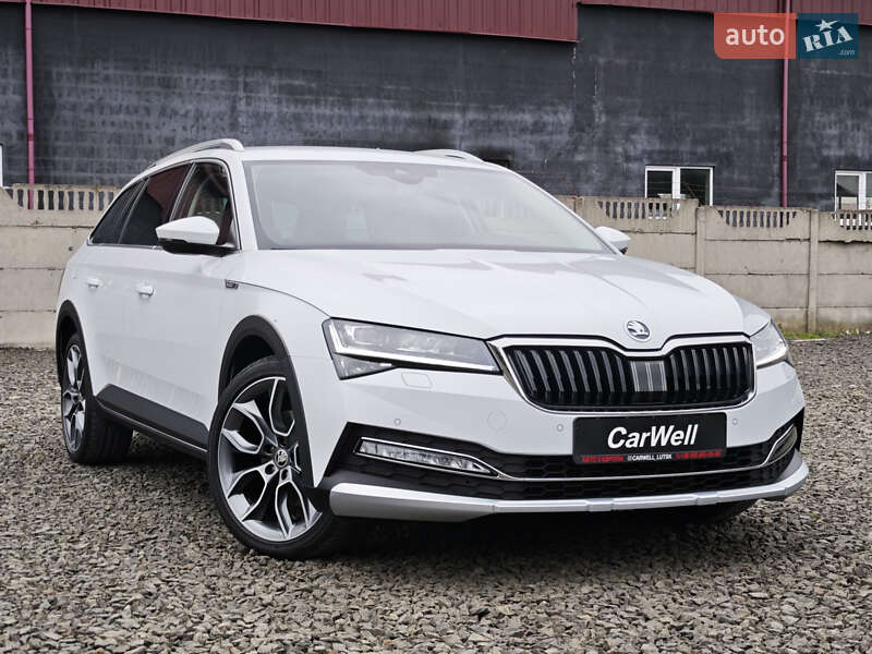 Skoda Superb Scout 2020