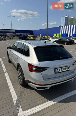 Универсал Skoda Superb Scout 2019 в 