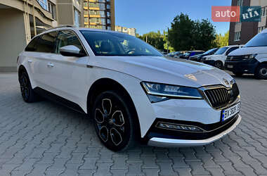 Универсал Skoda Superb Scout 2020 в 