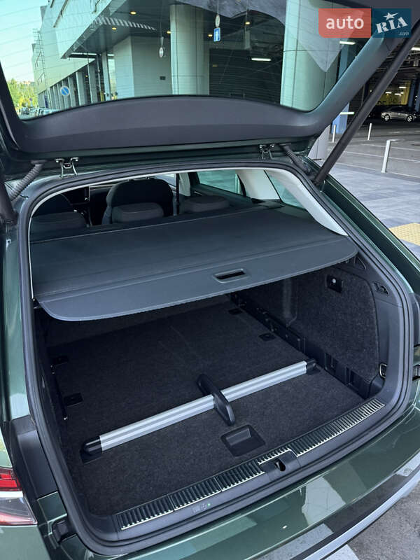 Универсал Skoda Superb Scout 2019 в Киеве фото 36 Универсал Skoda Superb Scout 2019 в Киеве