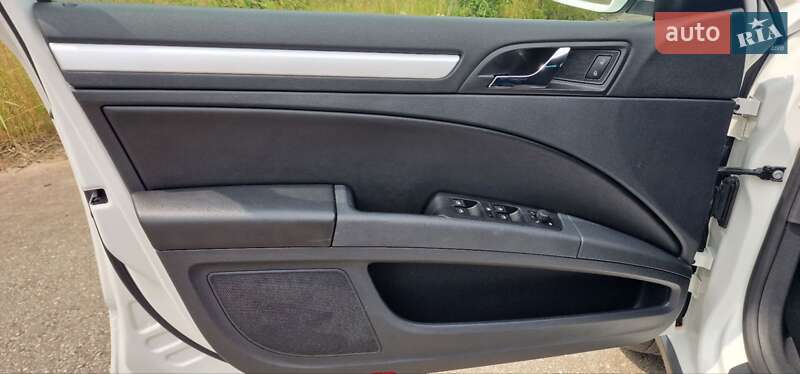 Універсал Skoda Superb Scout 2012 в Тернополі