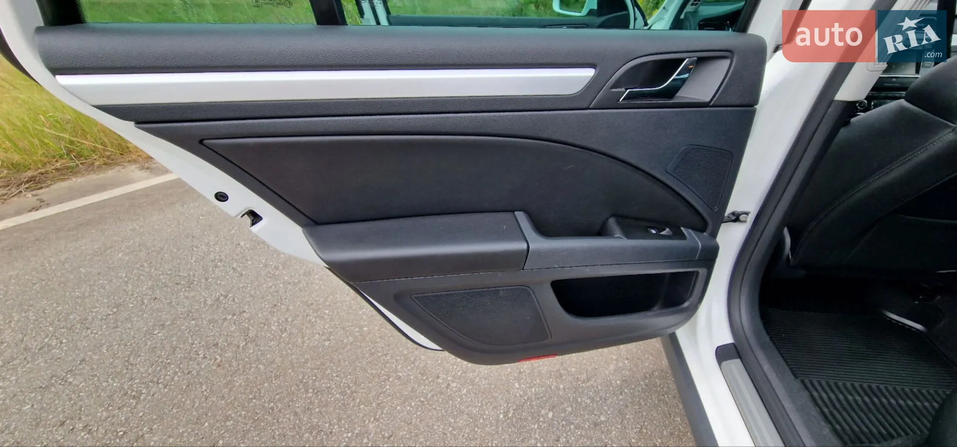 2012 Skoda Superb - мініатюра 13