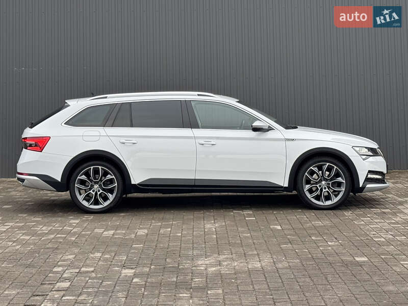 Универсал Skoda Superb Scout 2020 в Ровно