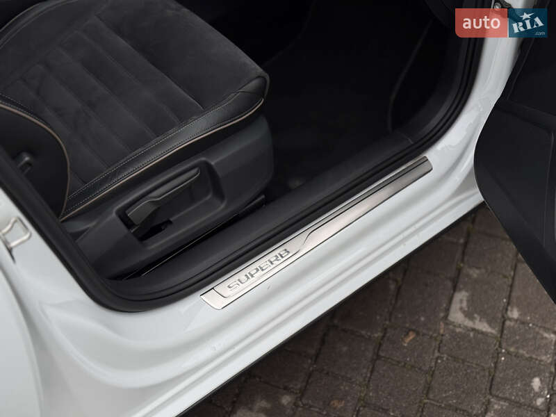 Универсал Skoda Superb Scout 2020 в Ровно