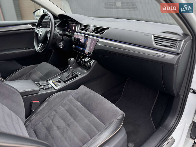 Универсал Skoda Superb Scout 2020 в Ровно