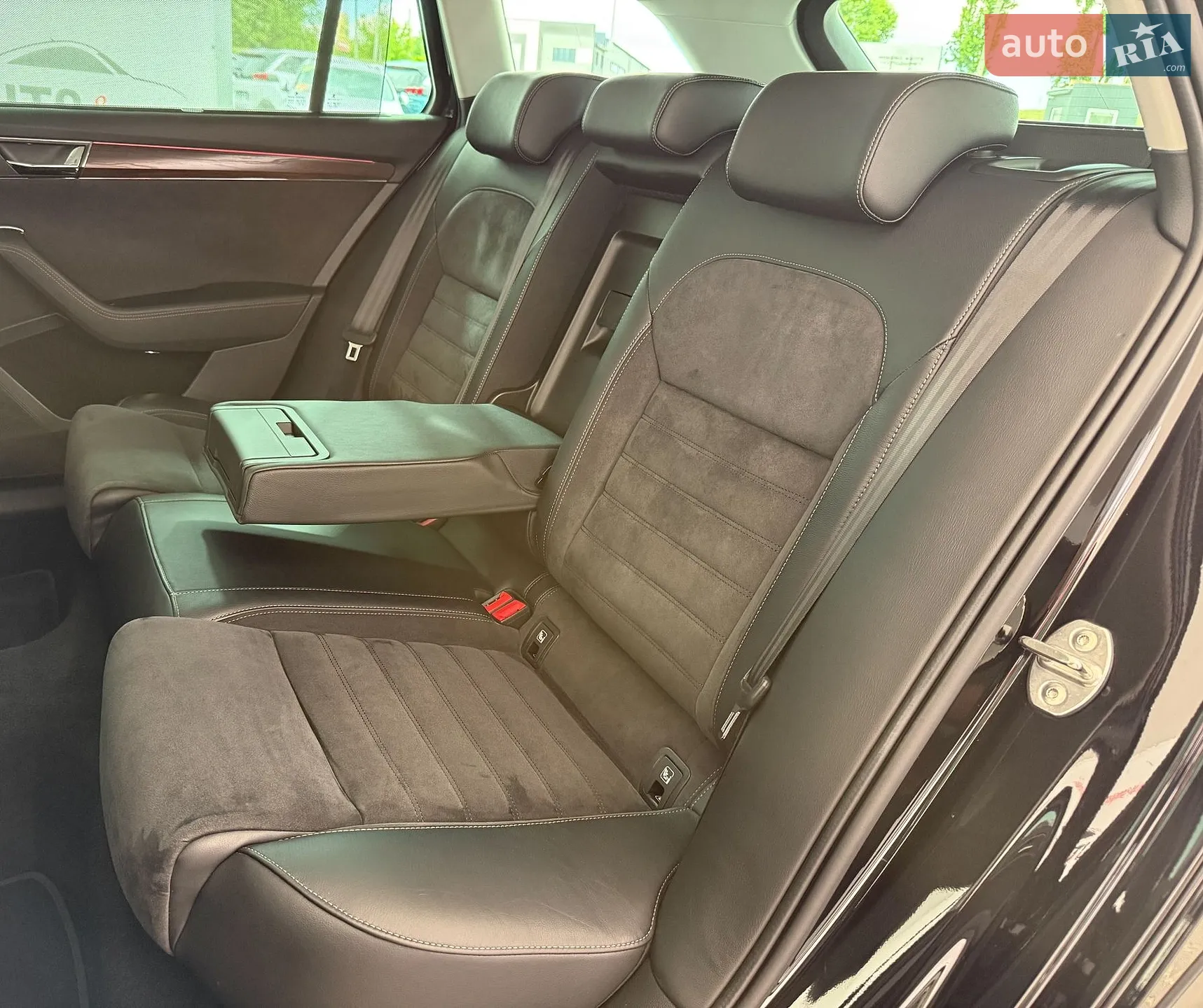 2021 Skoda Superb - мініатюра 10