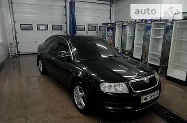 Седан Skoda Superb 2008 в 
