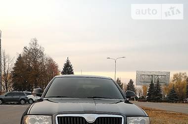 Седан Skoda Superb 2008 в 