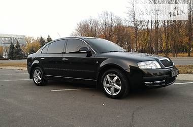 Седан Skoda Superb 2008 в 