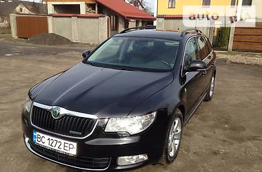 Універсал Skoda Superb 2012 в Львові