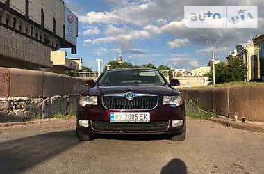 Седан Skoda Superb 2010 в Харькове