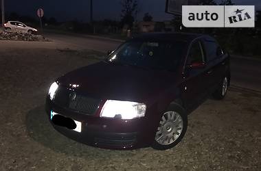 Седан Skoda Superb 2004 в Ивано-Франковске