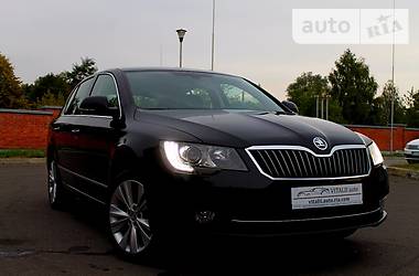 Седан Skoda Superb 2014 в Трускавце