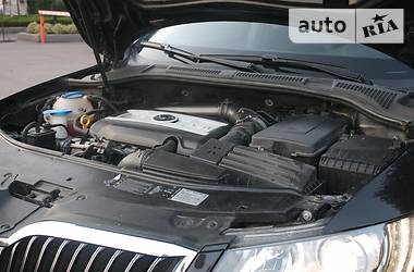 Лифтбек Skoda Superb 2013 в 