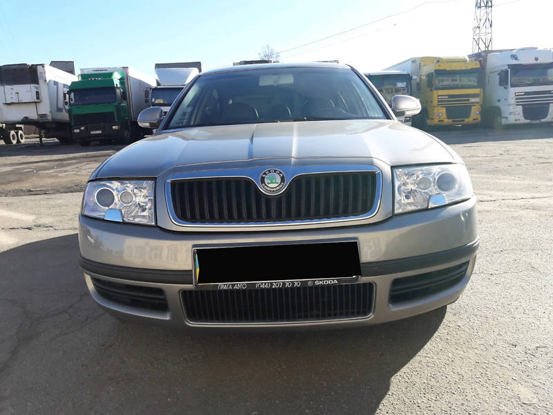 Седан Skoda Superb 2008 в Сумах