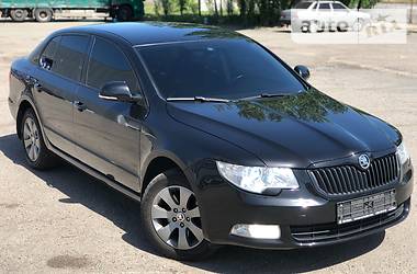 Седан Skoda Superb 2012 в Дніпрі