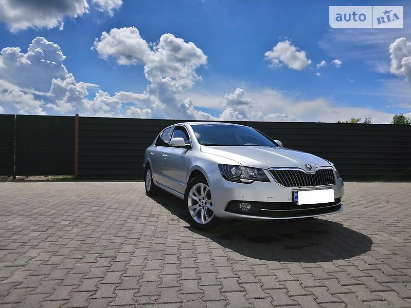 Лифтбек Skoda Superb 2013 в Сумах