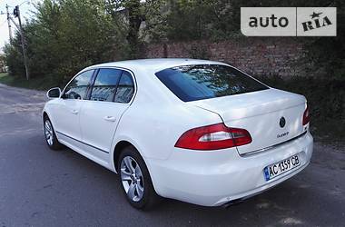 Лифтбек Skoda Superb 2011 в Луцке