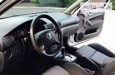 Седан Skoda Superb 2007 в Днепре