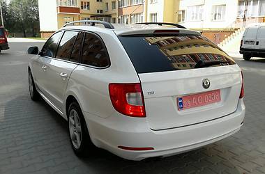 Універсал Skoda Superb 2012 в Хмельницькому