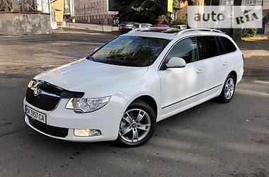 Универсал Skoda Superb 2010 в Тернополе