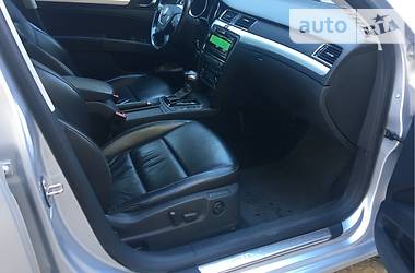 Универсал Skoda Superb 2010 в Дрогобыче